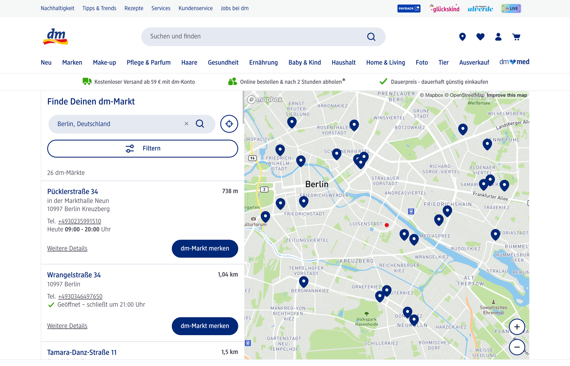 DM Store Locator mit Sidebar und blauen Pins auf einer Berlin-Karte